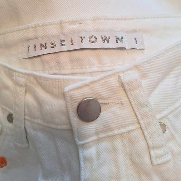 Tinseltown Embroidered Mushroom Flower Frayed Hi Rise Crop Jeans Jr Sz 1 *S - Picture 5 of 8